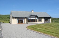 Holiday Home rental – Cherry Blossom Cottage Ballinskelligs Holiday Home rental – Cherry Blossom Cottage Ballinskelligs