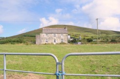 FOR SALE AGRICULTURAL LAND, FARM BUILDINGS AND OLD FARMHOUSE And A SEPERATE OLD RUIN AT FERMOYLE, BALLINSKELLIGS FOR SALE AGRICULTURAL LAND, FARM BUILDINGS AND OLD FARMHOUSE And A SEPERATE OLD RUIN AT FERMOYLE, BALLINSKELLIGS