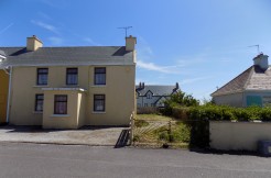 FOR SALE ~ Traditional House in Dungeagan Village Ballinskelligs. FOR SALE ~ Traditional House in Dungeagan Village Ballinskelligs.