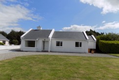 A Spacious and nicely presented – 3 BED ROOMED HOUSE FOR SALE AT SCARIFF WATERVILLE. A Spacious and nicely presented – 3 BED ROOMED HOUSE FOR SALE AT SCARIFF WATERVILLE.