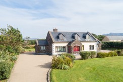 FOR SALE ~ “ Lanesra” – Cliff Road, Waterville, V23 T449 Walking distance to Beach and Waterville Golf Links FOR SALE ~ “ Lanesra” – Cliff Road, Waterville, V23 T449 Walking distance to Beach and Waterville Golf Links