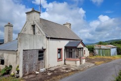 For Sale – Traditional Stone House, Brehig, Waterville, Co. Kerry For Sale – Traditional Stone House, Brehig, Waterville, Co. Kerry